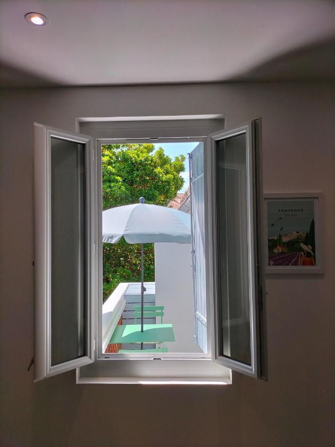 Studio Terrasse, Intra-Muros, Climatise Avec Wifi Aviñón Exterior foto